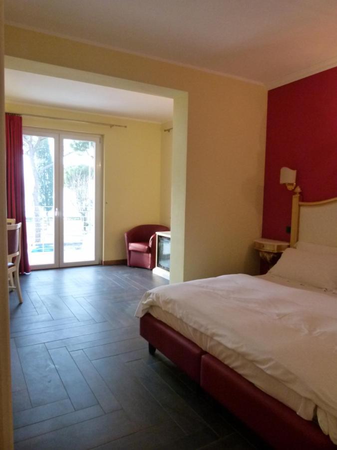 Boutique Hotel Bel Sito Wellness & Private Spa Bardolino Exteriör bild