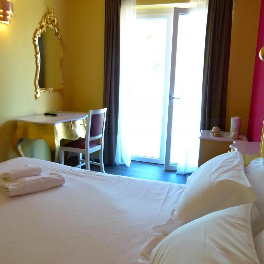 Boutique Hotel Bel Sito Wellness & Private Spa Bardolino Exteriör bild