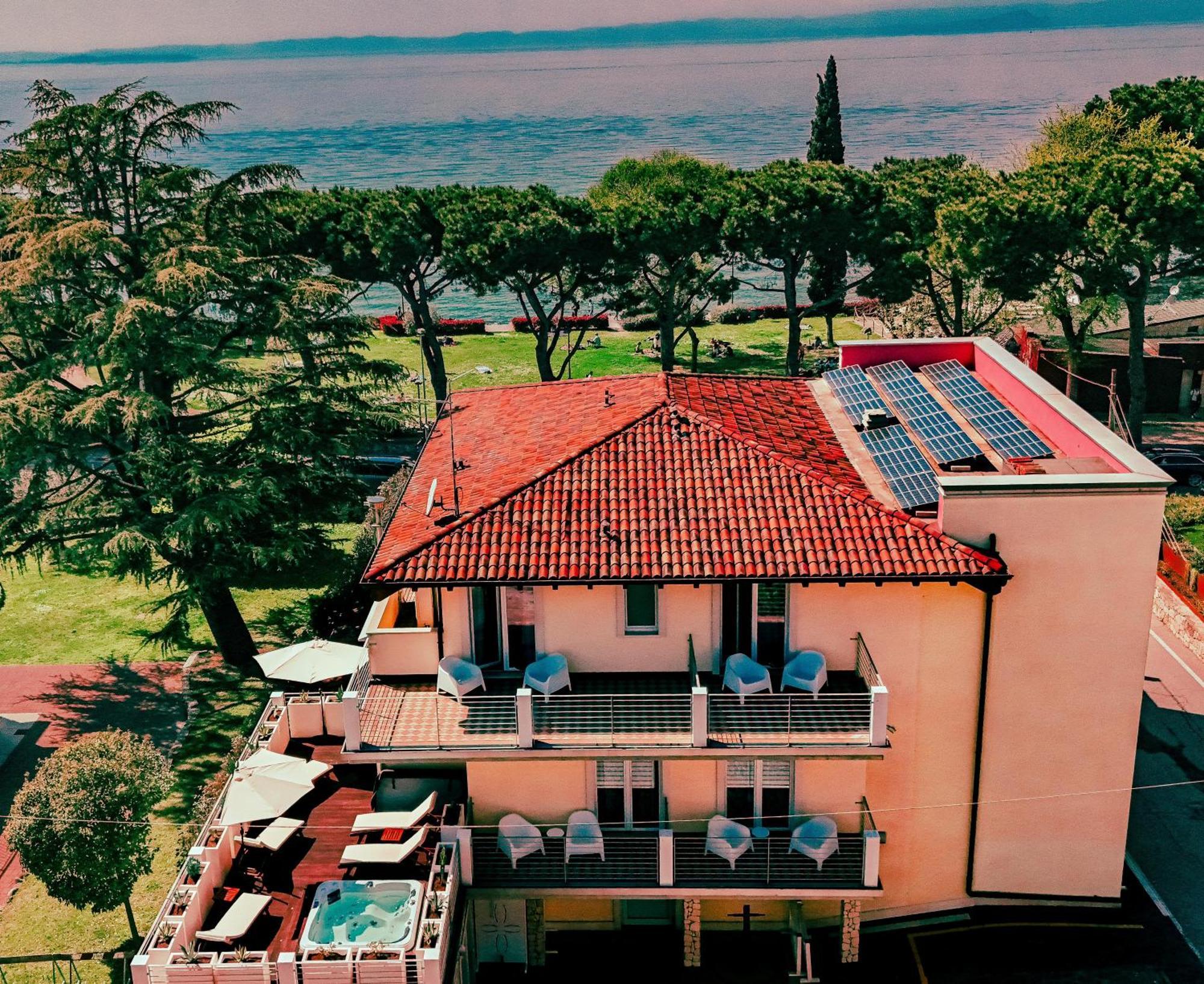 Boutique Hotel Bel Sito Wellness & Private Spa Bardolino Exteriör bild