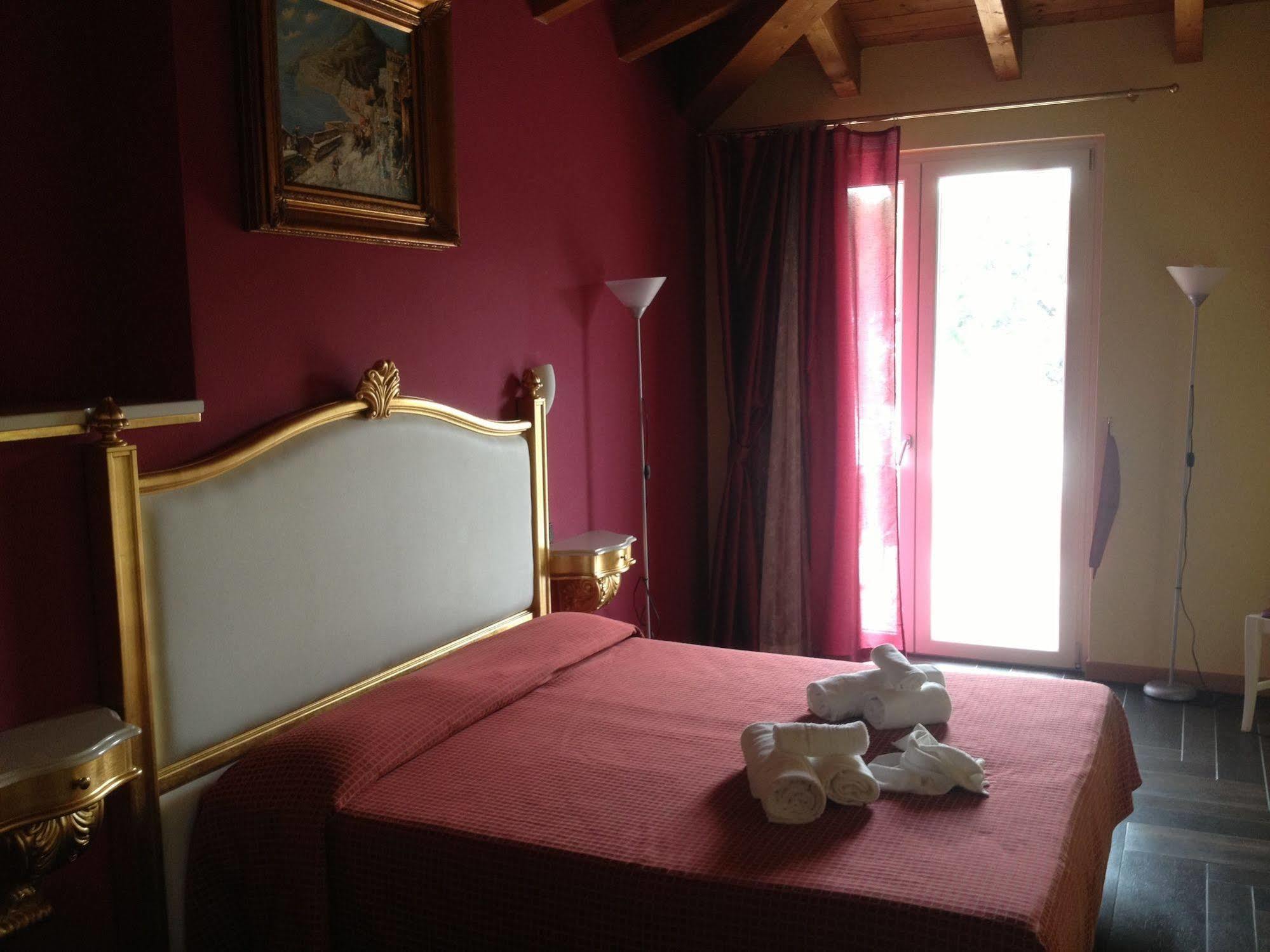 Boutique Hotel Bel Sito Wellness & Private Spa Bardolino Exteriör bild