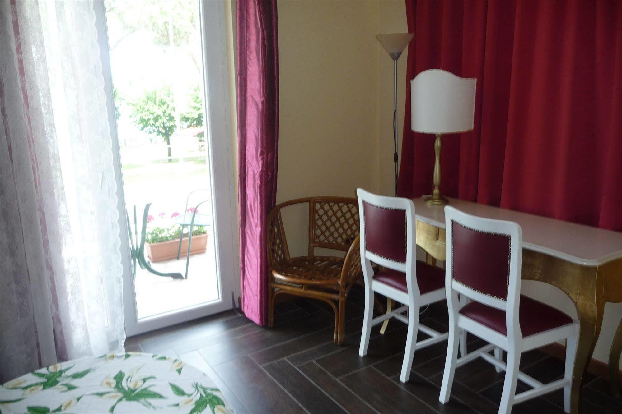 Boutique Hotel Bel Sito Wellness & Private Spa Bardolino Exteriör bild
